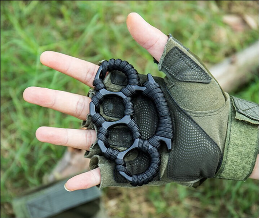 brass knuckles,Hand protection, safety finger cots, finger protection, metal material, 2 pieces, black